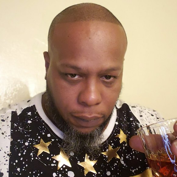 Meet your Posher, Sam - Picture 1 of 1